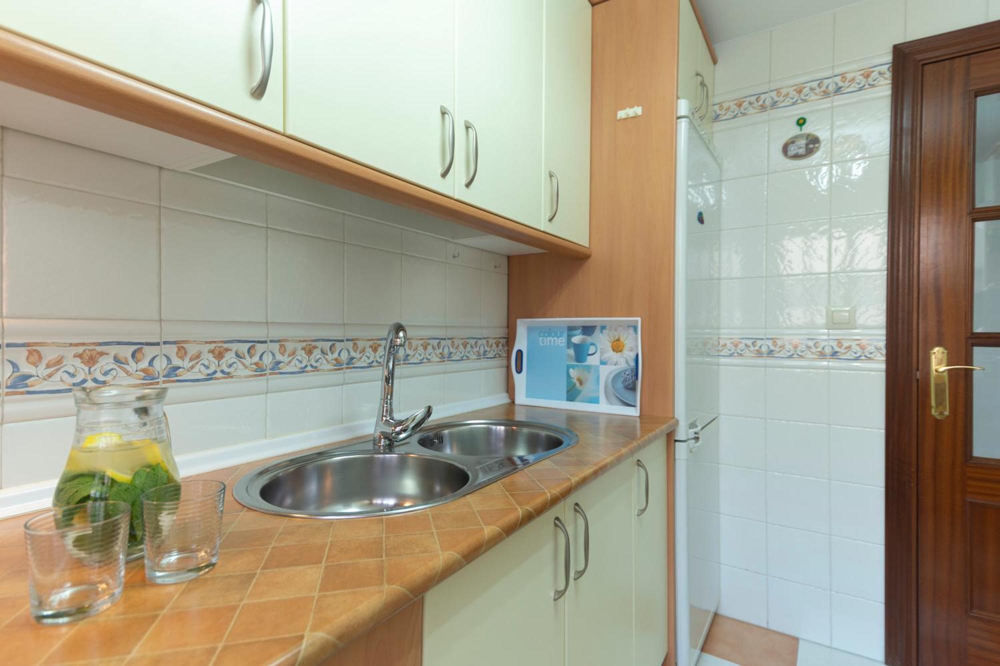 Apartamento Adultos Centro N V 1 Free Parking Granada Ngoại thất bức ảnh